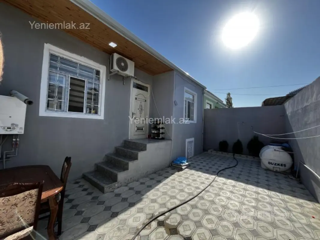 Satılır 3 otaqlı həyət evi 90 m²