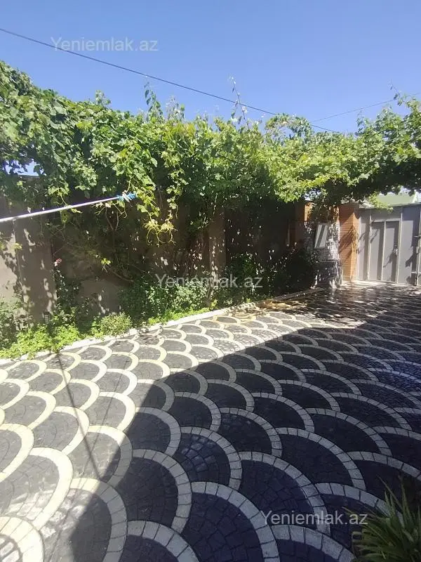 Satılır 3 otaqlı həyət evi 105 m²