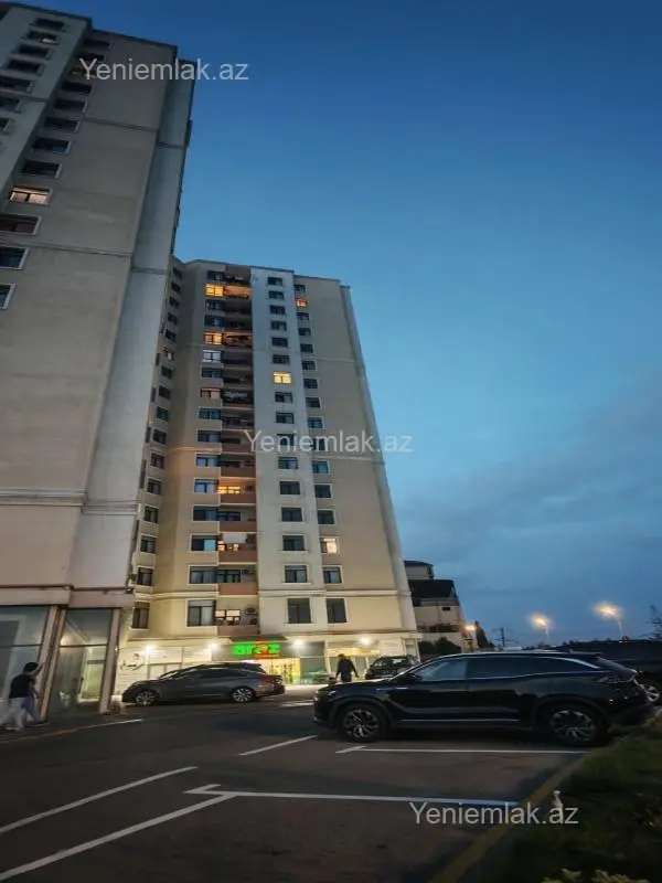 Satılır 3 otaqlı yeni tikili 150 m²