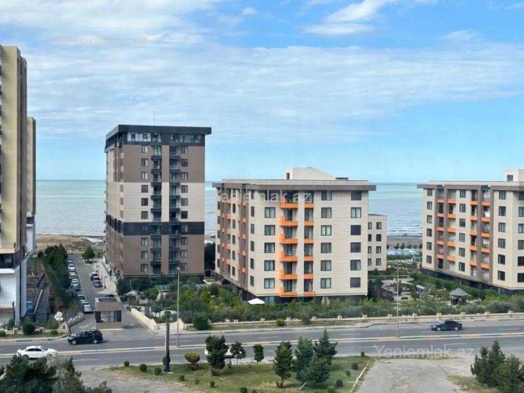 Satılır 3 otaqlı yeni tikili 95 m²
