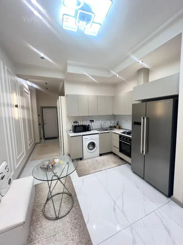 Satılır 2 otaqlı yeni tikili 71 m²