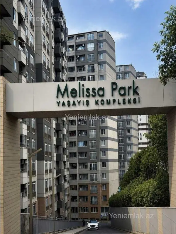 Satılır 2 otaqlı yeni tikili 75 m²