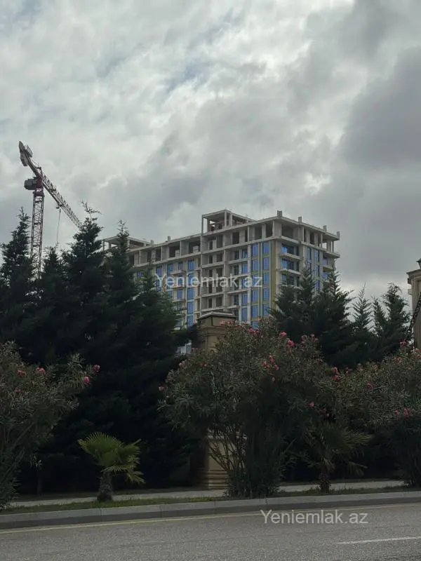 Satılır 3 otaqlı yeni tikili 145 m²