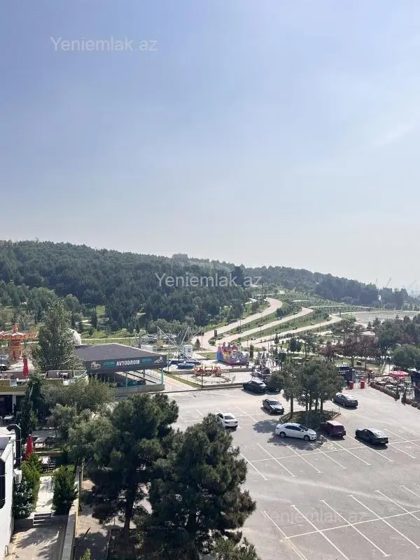Satılır 4 otaqlı yeni tikili 131 m²