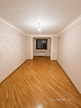 Satılır 4 otaqlı köhnə tikili 100 m² — Bakı, Xətai 4 otaq 100.00 m²