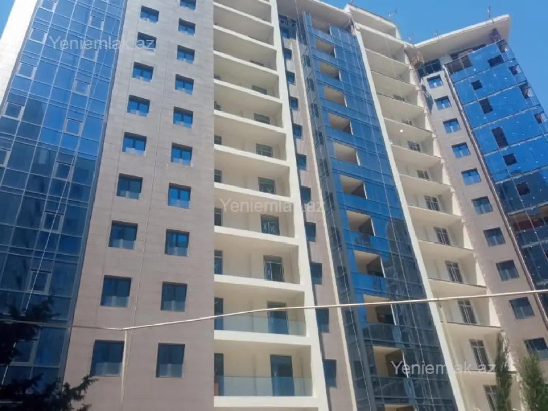 Satılır 4 otaqlı yeni tikili 177 m²