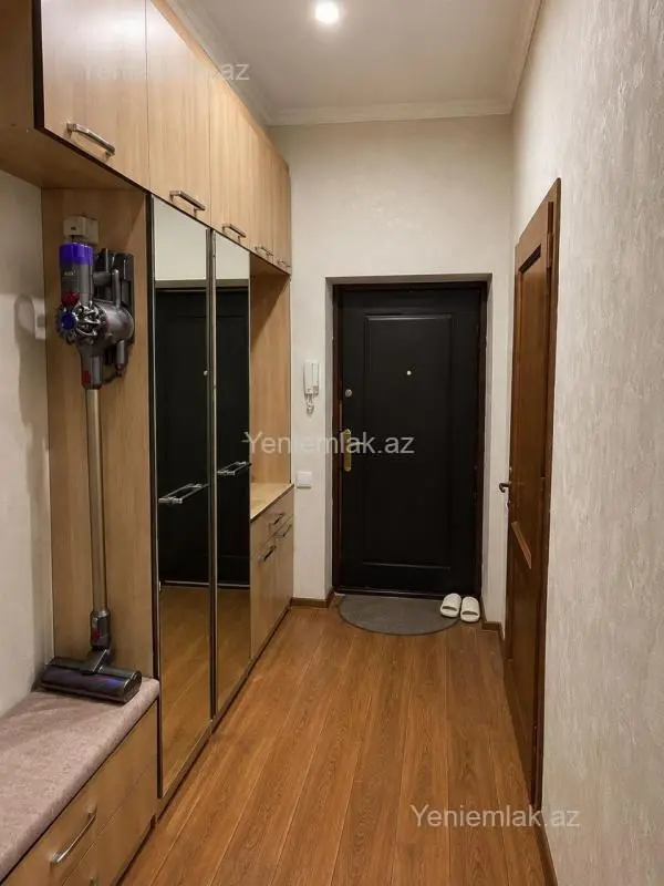 Satılır 3 otaqlı yeni tikili 86 m²