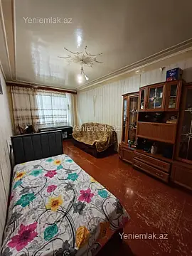 Satılır 3 otaqlı köhnə tikili 75 m² — Sumqayıt, 7-ci mikrorayon 3 otaq 75.00 m²