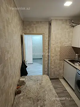 Satılır 3 otaqlı köhnə tikili 68 m² — Sumqayıt, 9-cu mikrorayon 3 otaq 68.00 m²