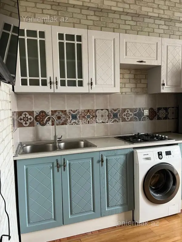 Satılır 1 otaqlı yeni tikili 44 m²