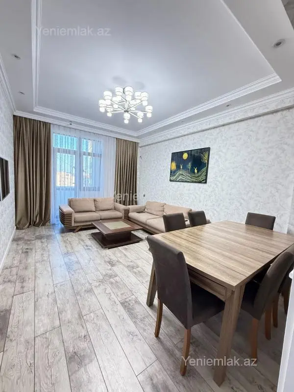 Satılır 2 otaqlı yeni tikili 82 m²