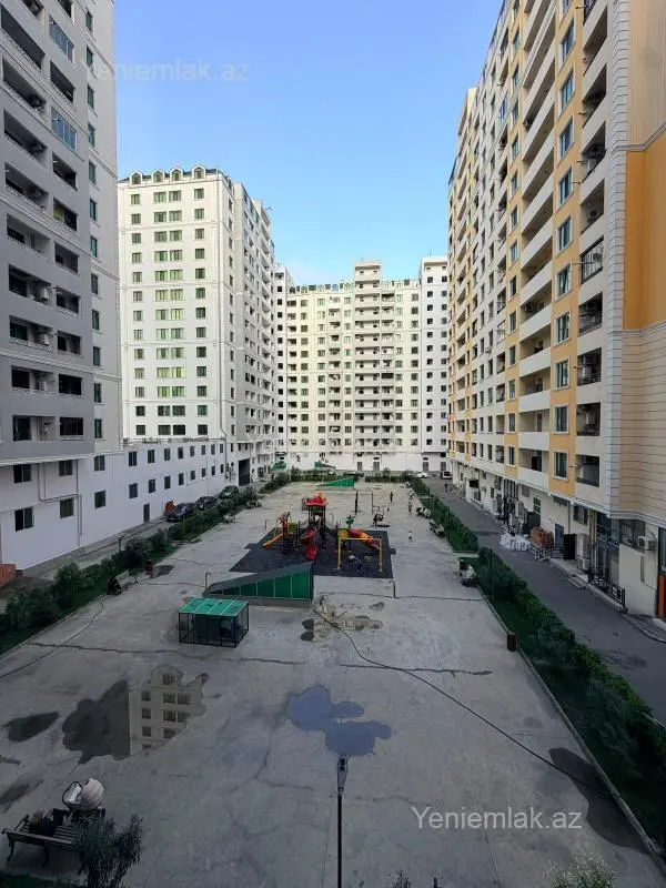 Satılır 3 otaqlı yeni tikili 61 m²