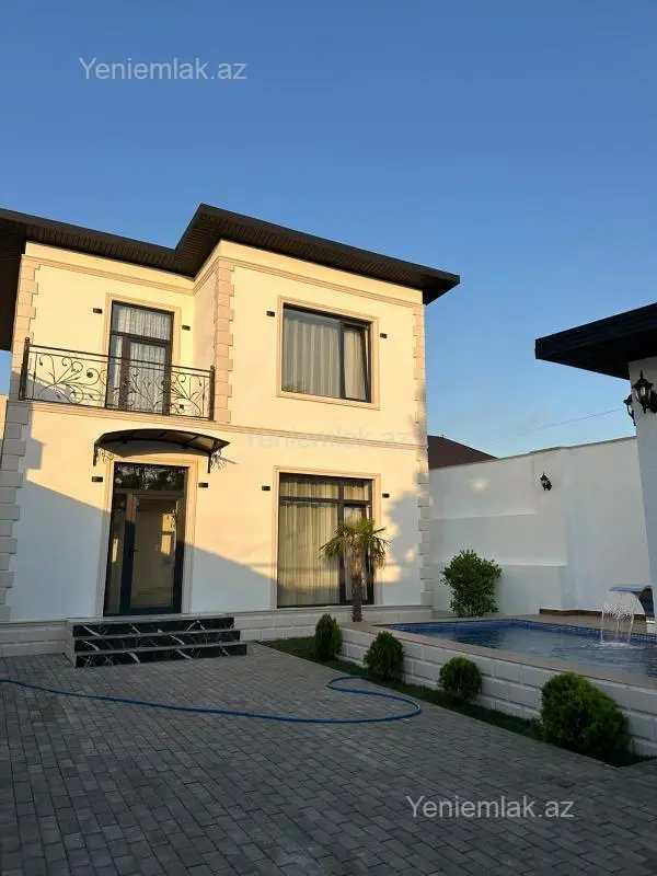 Satılır həyət evi 140 m²