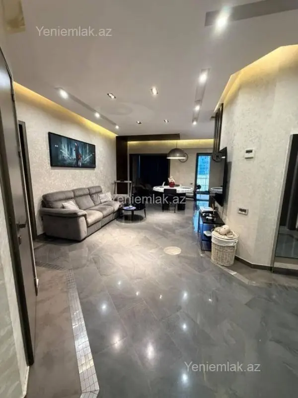 Satılır 3 otaqlı yeni tikili 145 m²