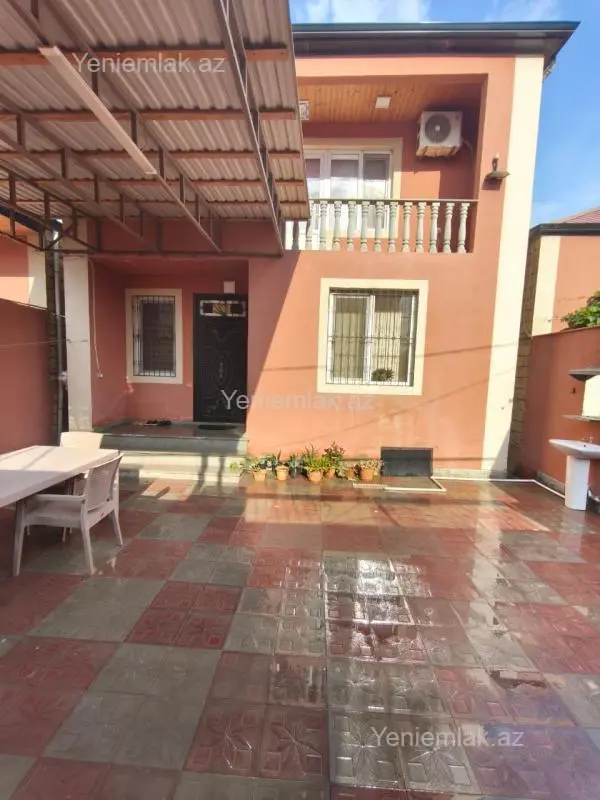 Satılır 4 otaqlı həyət evi 110 m²