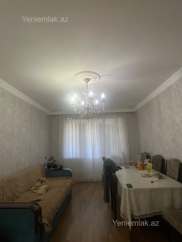Satılır 2 otaqlı köhnə tikili 47 m²