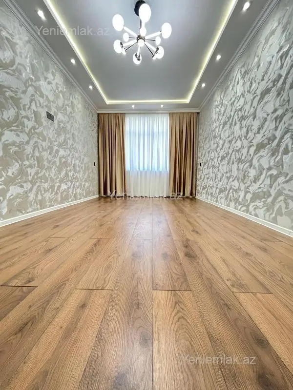 Satılır 3 otaqlı köhnə tikili 75 m²