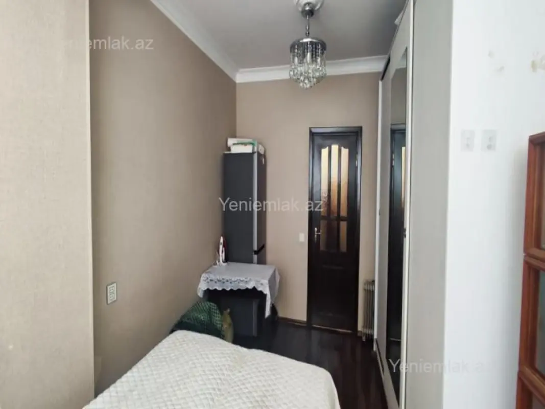 Satılır 3 otaqlı köhnə tikili 67 m²