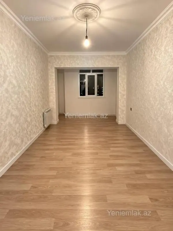 Satılır 2 otaqlı köhnə tikili 65 m²