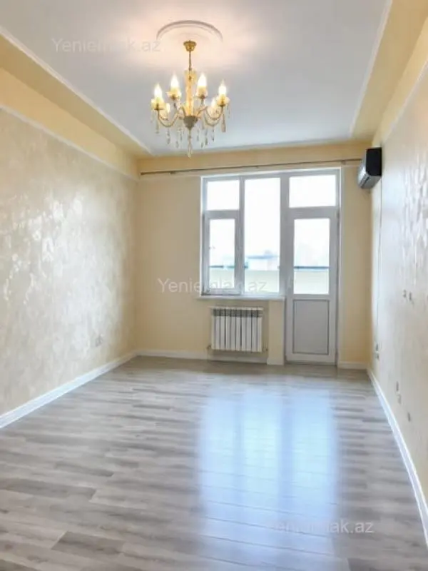 Satılır 2 otaqlı yeni tikili 80 m²