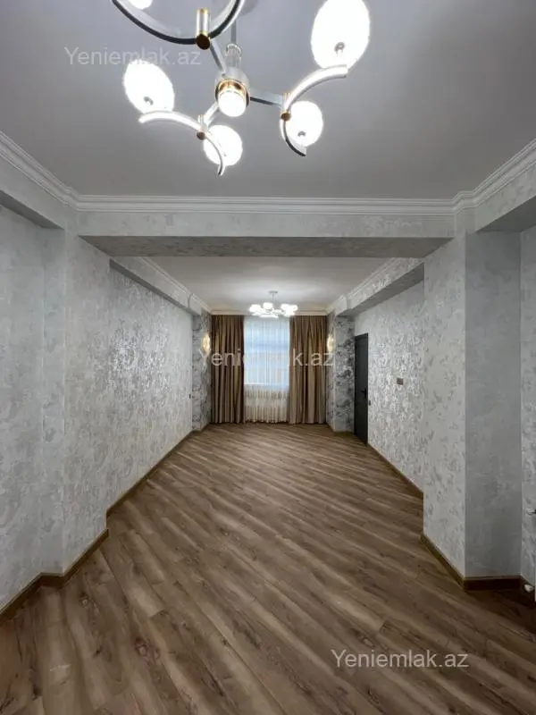 Satılır 3 otaqlı yeni tikili 73 m²