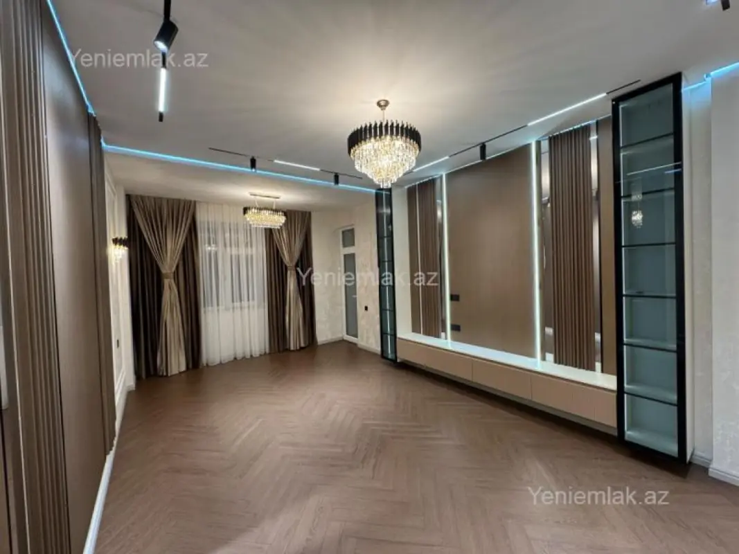 Satılır 3 otaqlı yeni tikili 105 m²