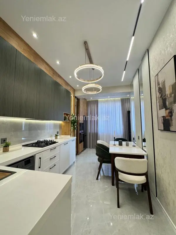 Satılır 3 otaqlı yeni tikili 117 m²