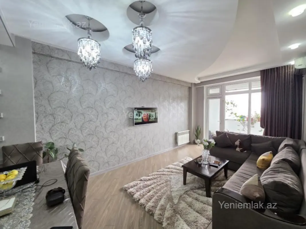 Satılır 3 otaqlı yeni tikili 80 m²