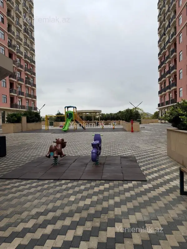 Satılır 2 otaqlı yeni tikili 85 m²