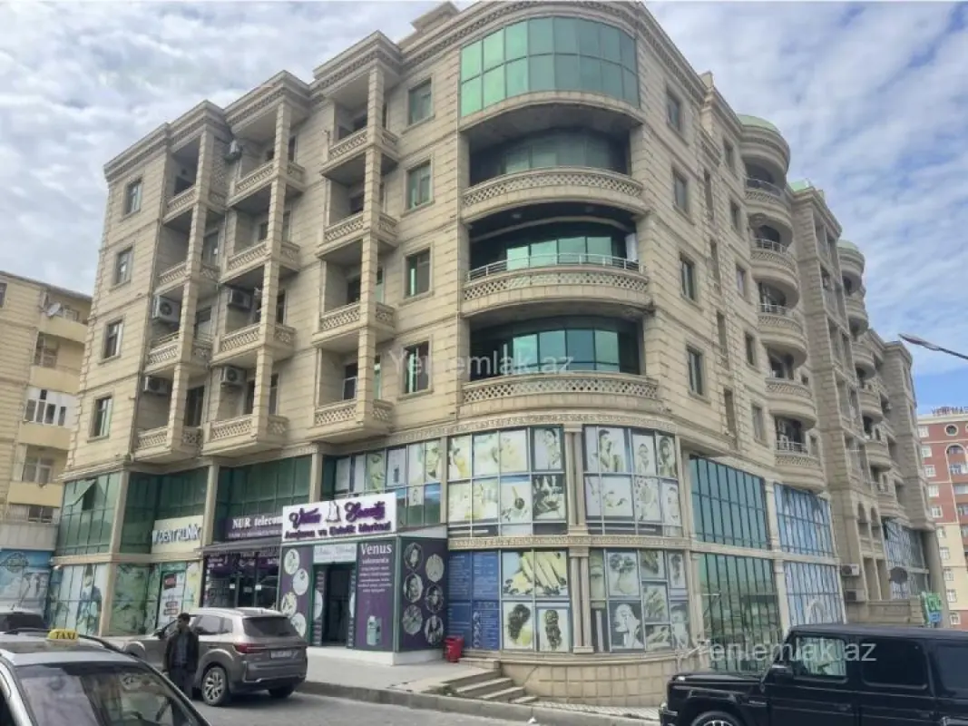 Satılır 2 otaqlı yeni tikili 60 m²