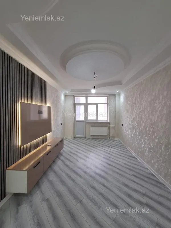 Satılır 2 otaqlı köhnə tikili 58 m²
