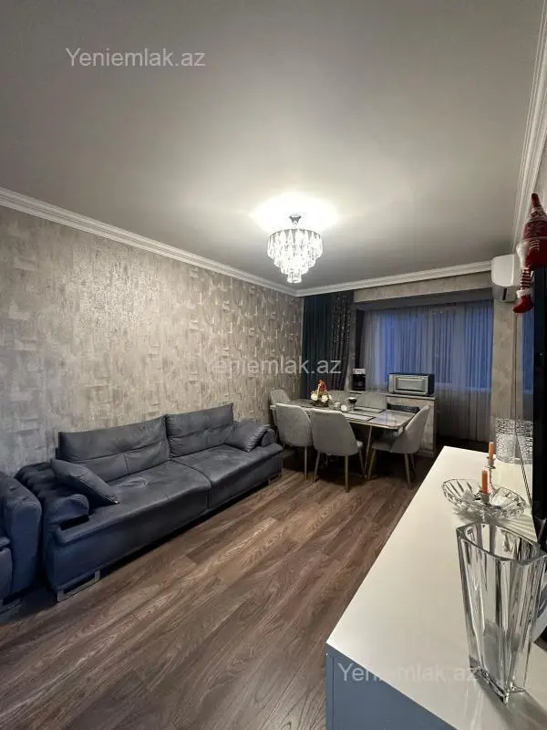 Satılır 2 otaqlı köhnə tikili 45 m²