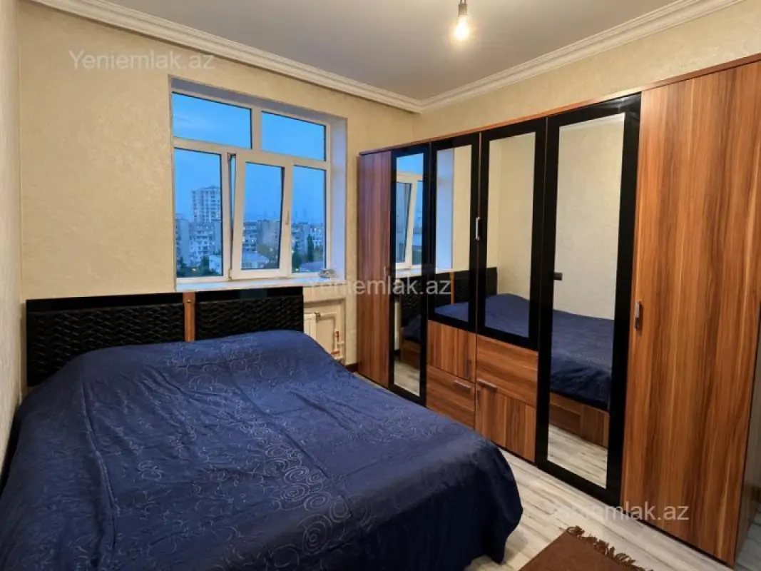 Satılır 3 otaqlı köhnə tikili 85 m²