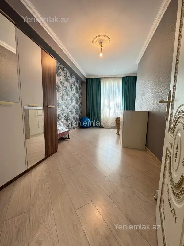 Satılır 3 otaqlı yeni tikili 114 m²