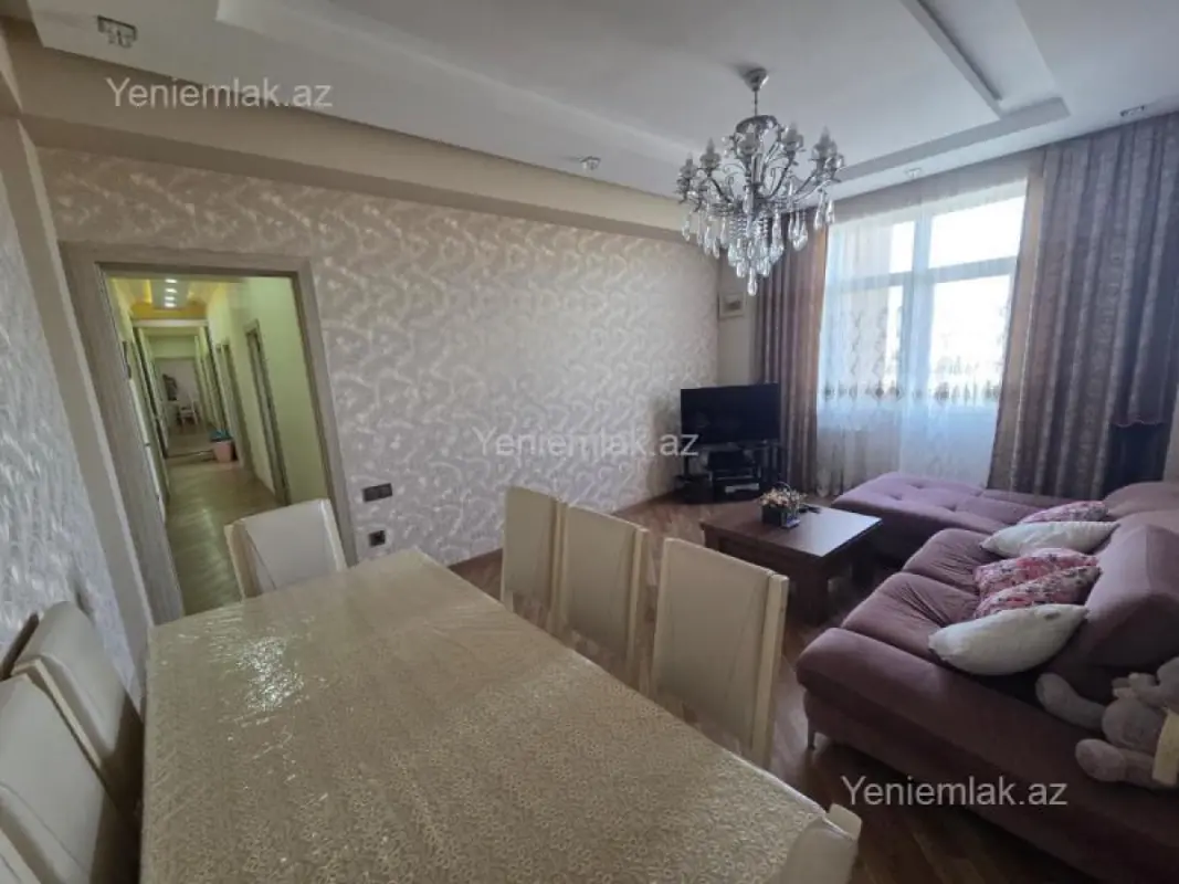 Satılır 3 otaqlı yeni tikili 122 m²