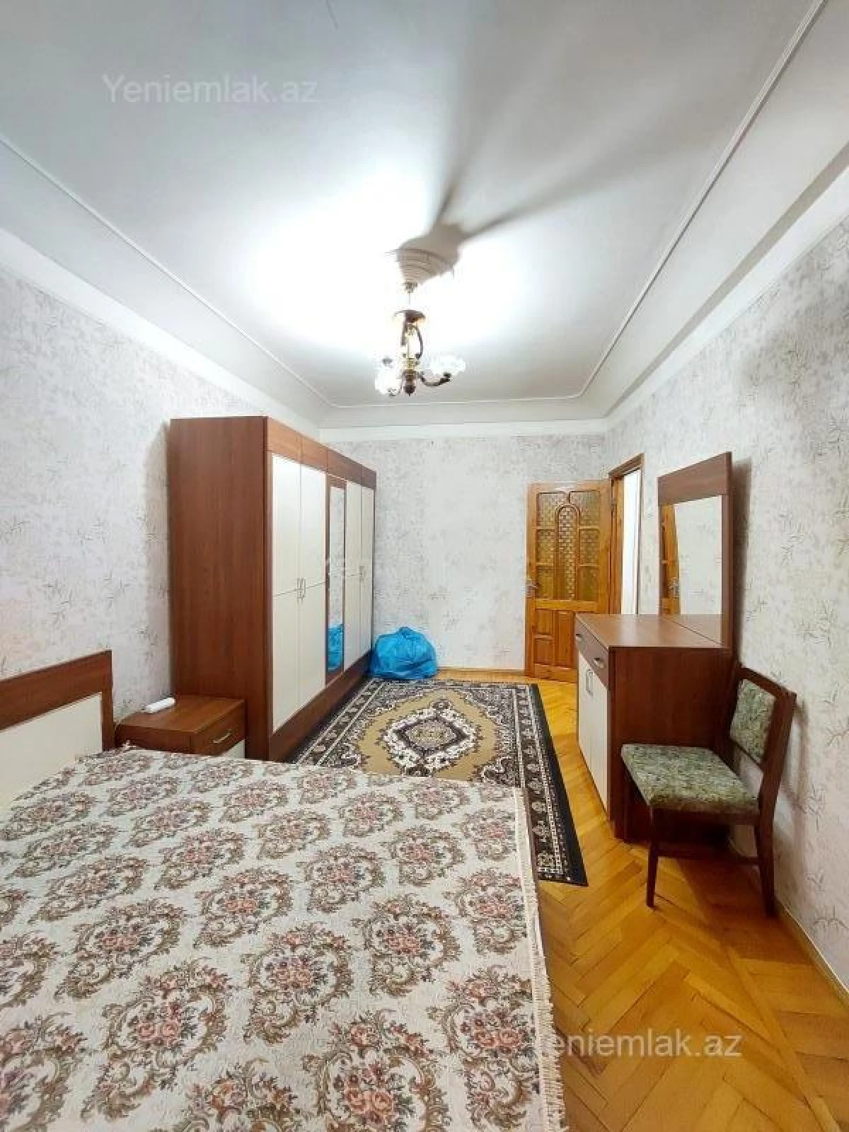 Satılır 3 otaqlı köhnə tikili 65 m²
