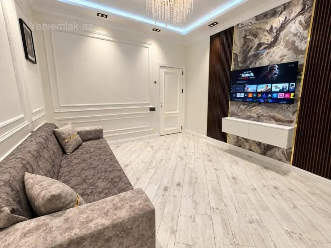 Satılır 2 otaqlı yeni tikili 60 m²