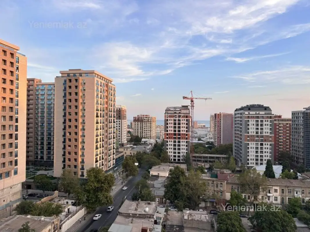 Satılır 3 otaqlı yeni tikili 146 m²