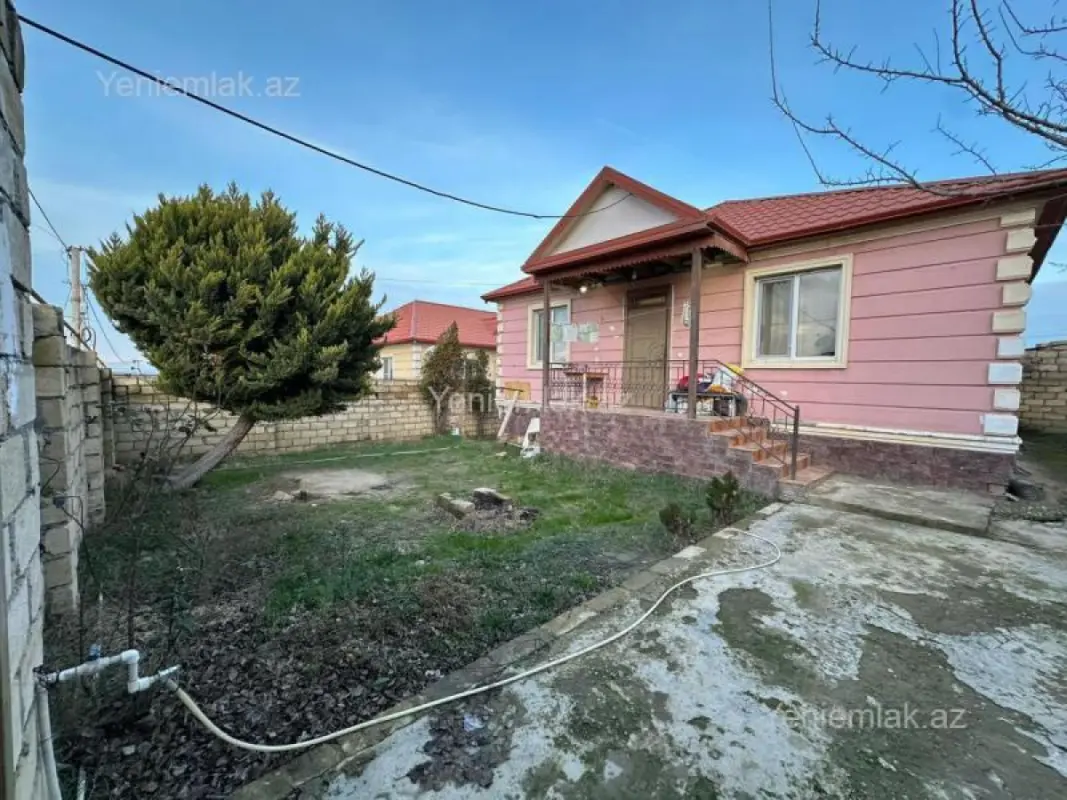 Satılır 3 otaqlı həyət evi 120 m²