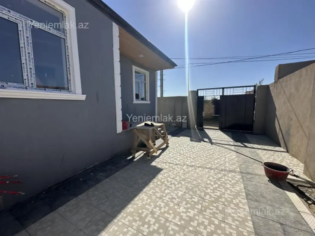 Satılır 3 otaqlı həyət evi 80 m²