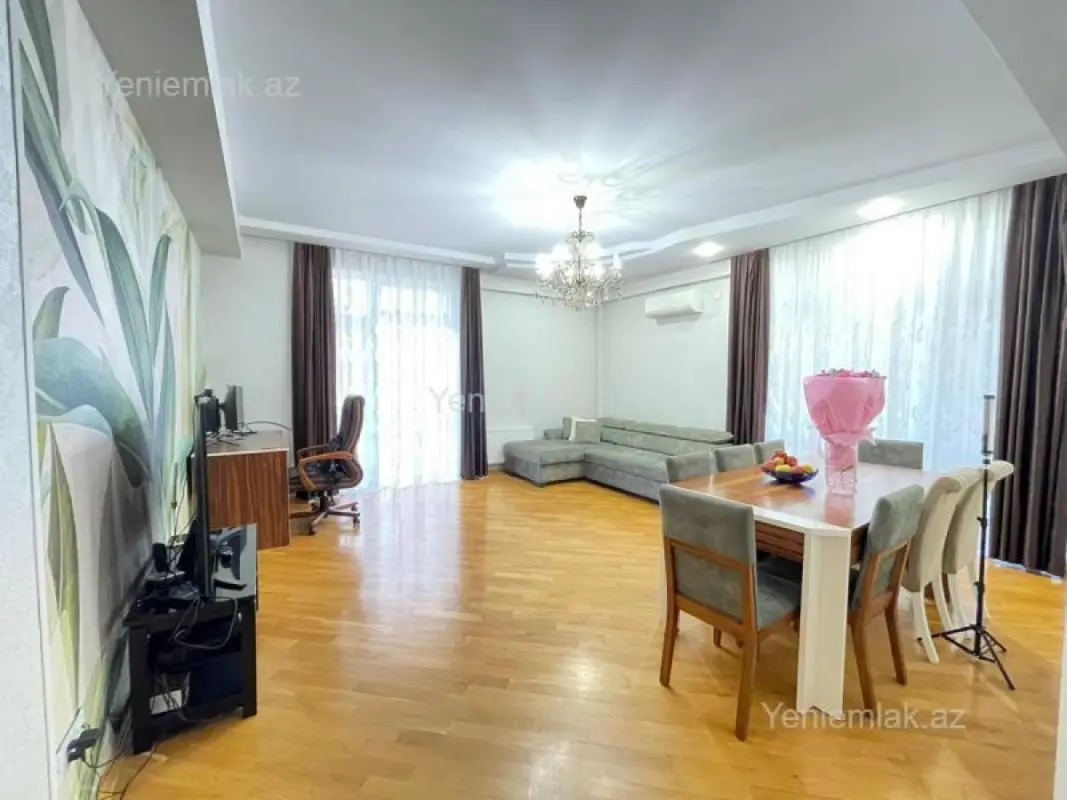 Satılır 3 otaqlı yeni tikili 126 m²