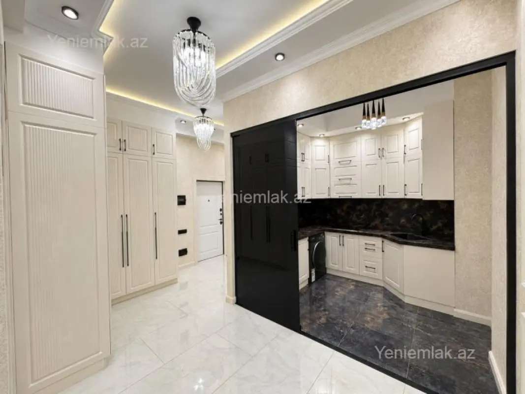 Satılır 3 otaqlı yeni tikili 102 m²
