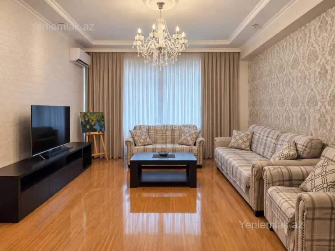 Satılır 3 otaqlı yeni tikili 110 m²