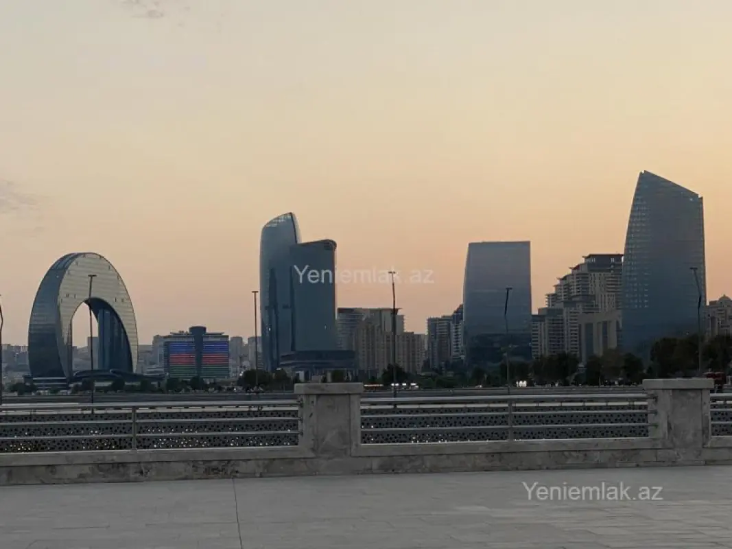 Satılır 1 otaqlı köhnə tikili 39 m²