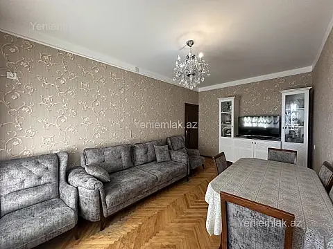 Satılır 3 otaqlı köhnə tikili 85 m² — Bakı, Nizami 3 otaq 85.00 m²