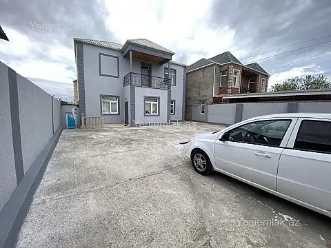 Satılır 4 otaqlı həyət evi 200 m²