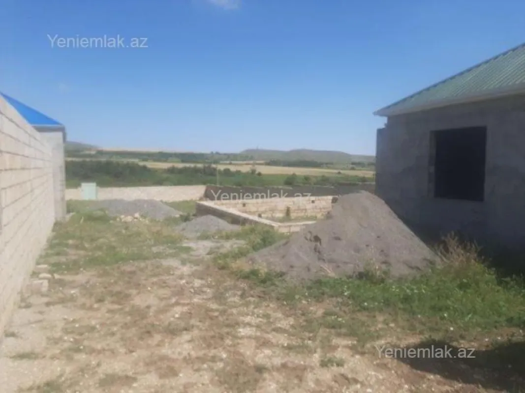 Satılır 2 otaqlı həyət evi 60 m²