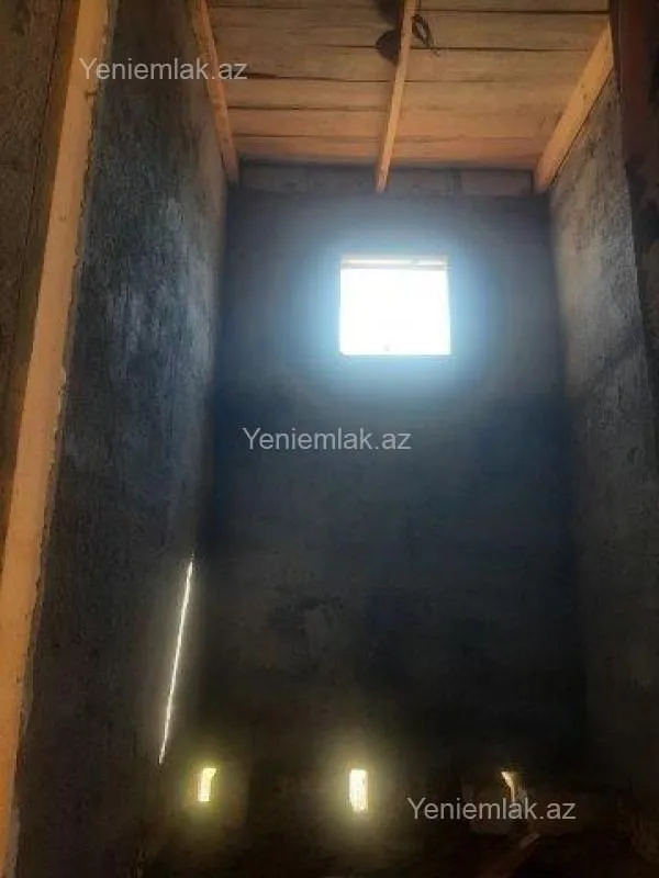 Satılır 2 otaqlı həyət evi 60 m²