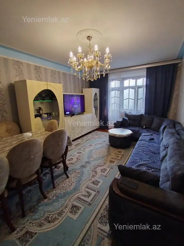 Satılır 3 otaqlı köhnə tikili 80 m²