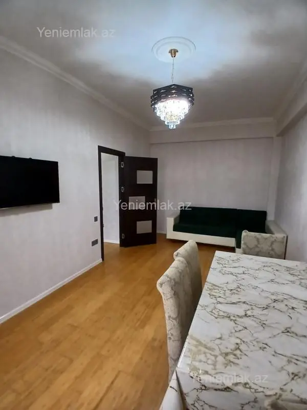 Satılır 2 otaqlı yeni tikili 60 m²
